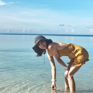 国产网友酒店偷情Av
